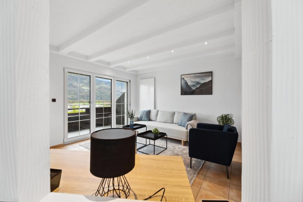 Sonniges Apartment Mit Traumhaftem Bergblick Buchs  Exterior photo